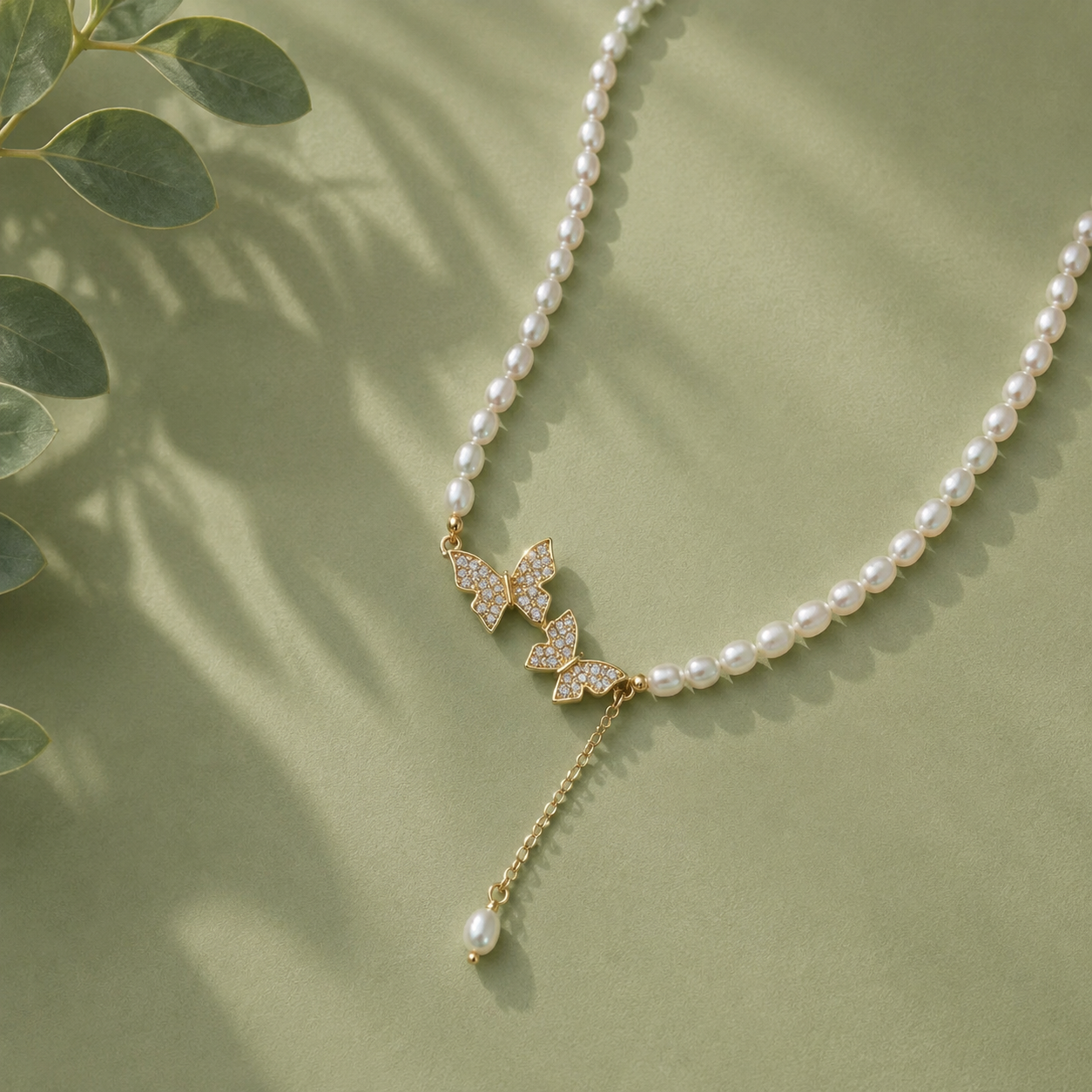 Butterfly pearl Necklace