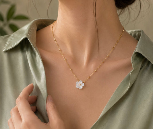 French retro Necklace