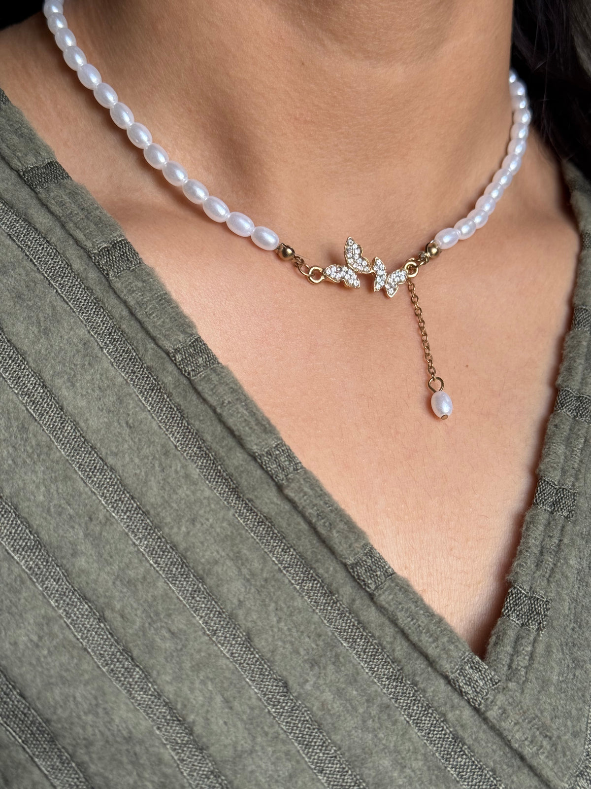 Butterfly Bloom Pearl Necklace